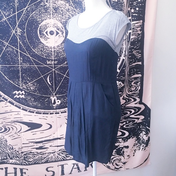 Navy blue and grey jersey illusion mini dress - Picture 1 of 8